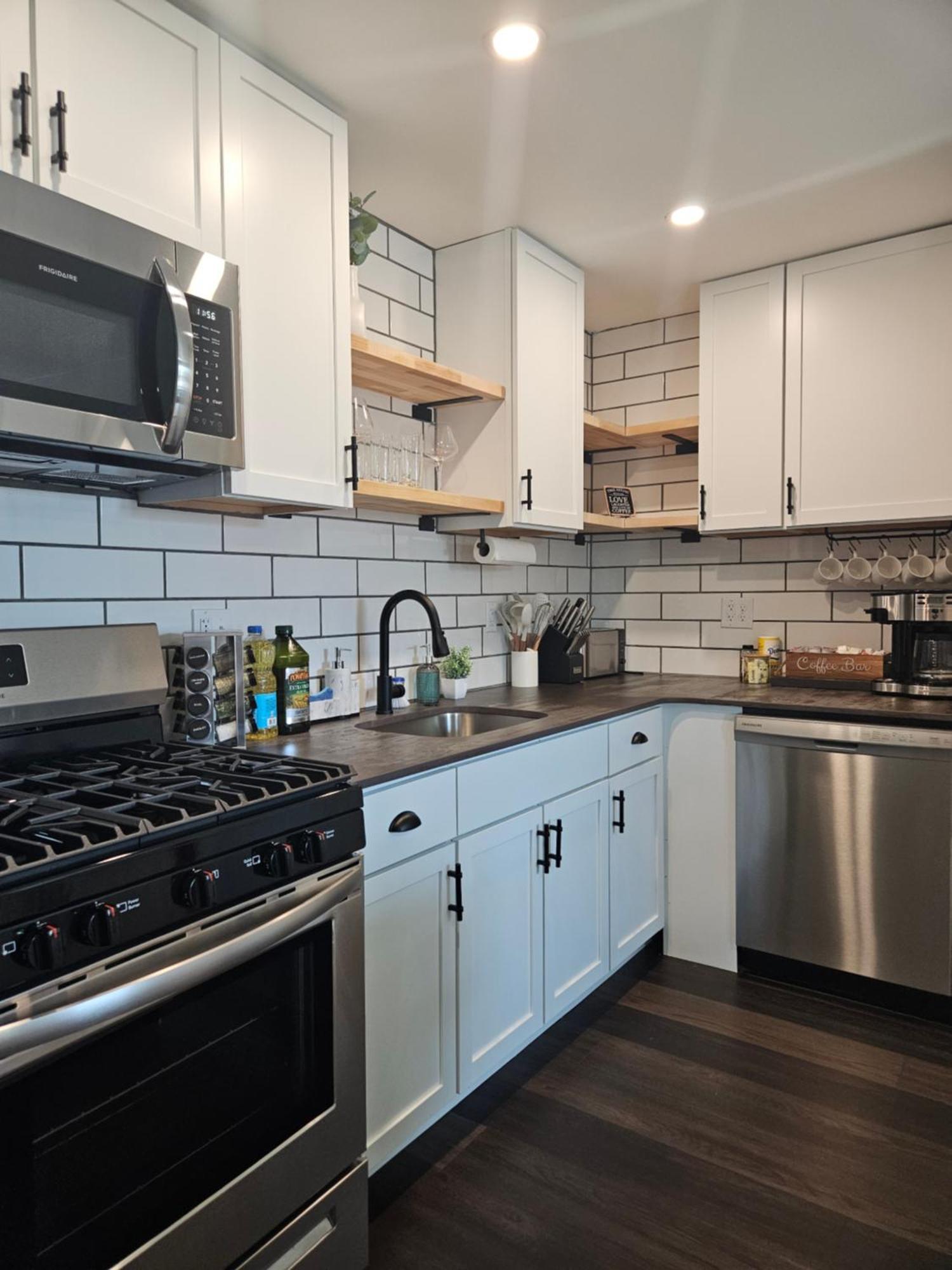 Rustic & Remodeled 3-bedroom In Downtown * Phoenixville